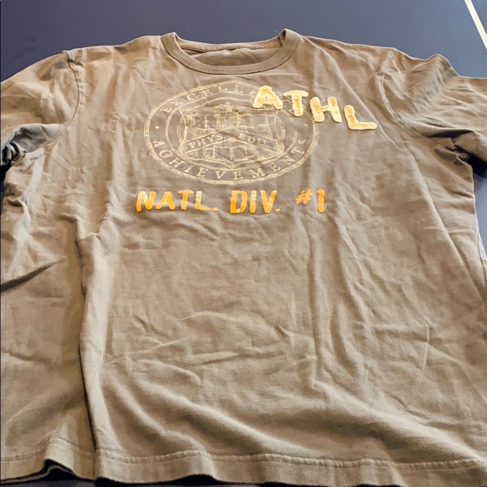 Men’s Urban Pipeline T-shirt, Size L